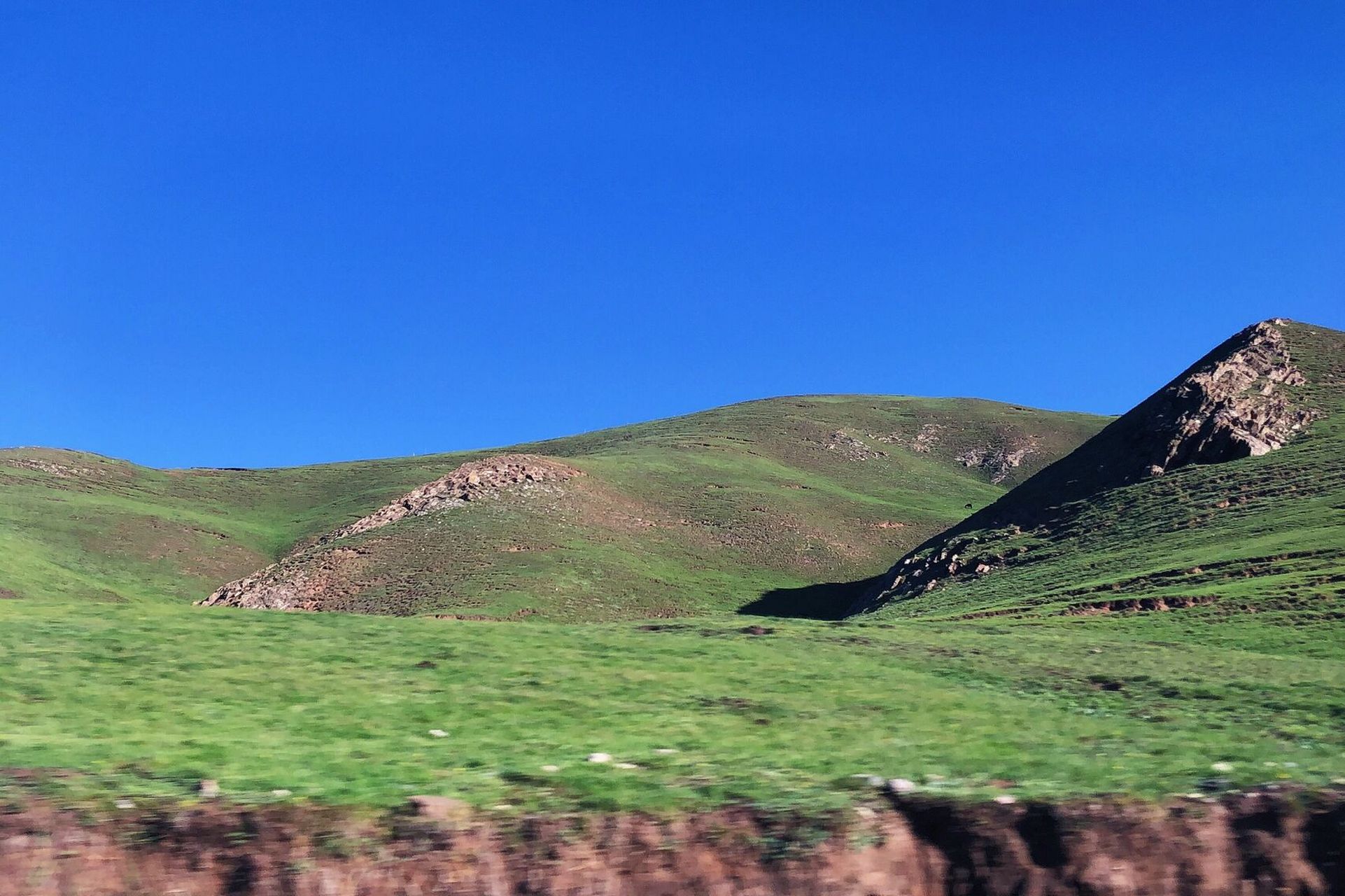 橡皮山|3800米上的人与自然 橡皮山其实就是从青海湖去茶卡镇路上的一