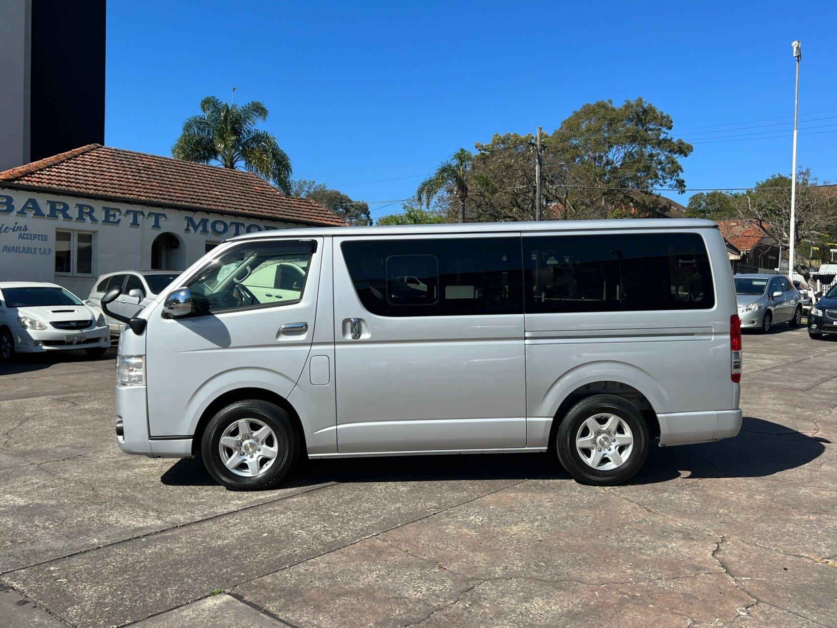 hiace 面包车 $26900 各式海狮面包车 732011年— 2018年 7340