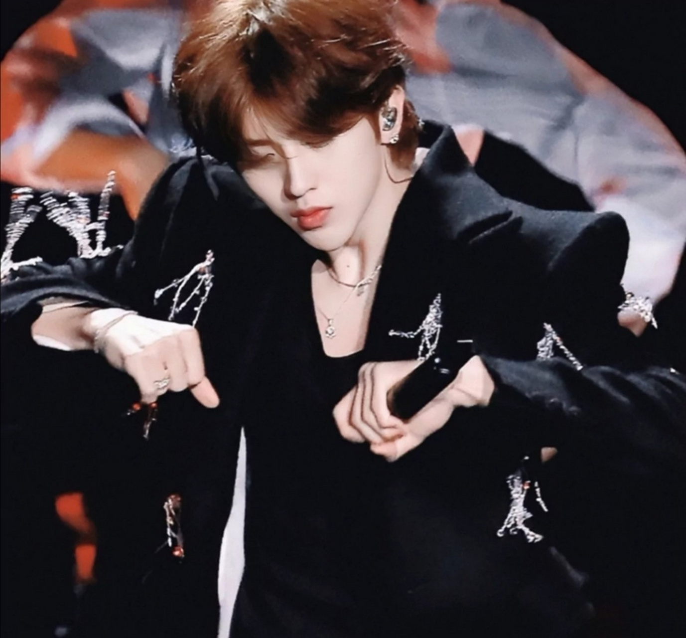 蔡徐坤优质头像#蔡徐坤神仙图片# 望ikun宝贝们喜欢