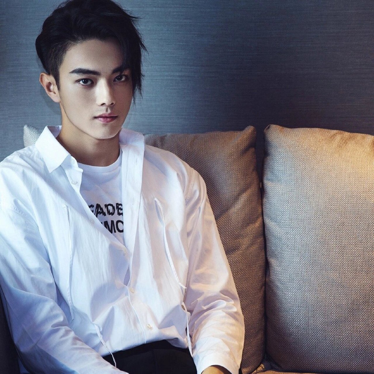 许凯 宋江 傻傻分不清楚 撞脸 最近在看 ,总感觉男主宋江的脸在什么剧