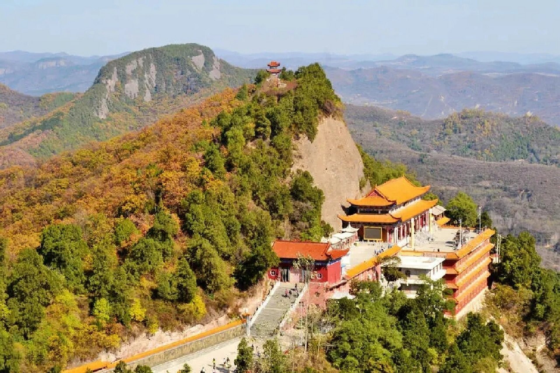 铜川照金香山一日游图片