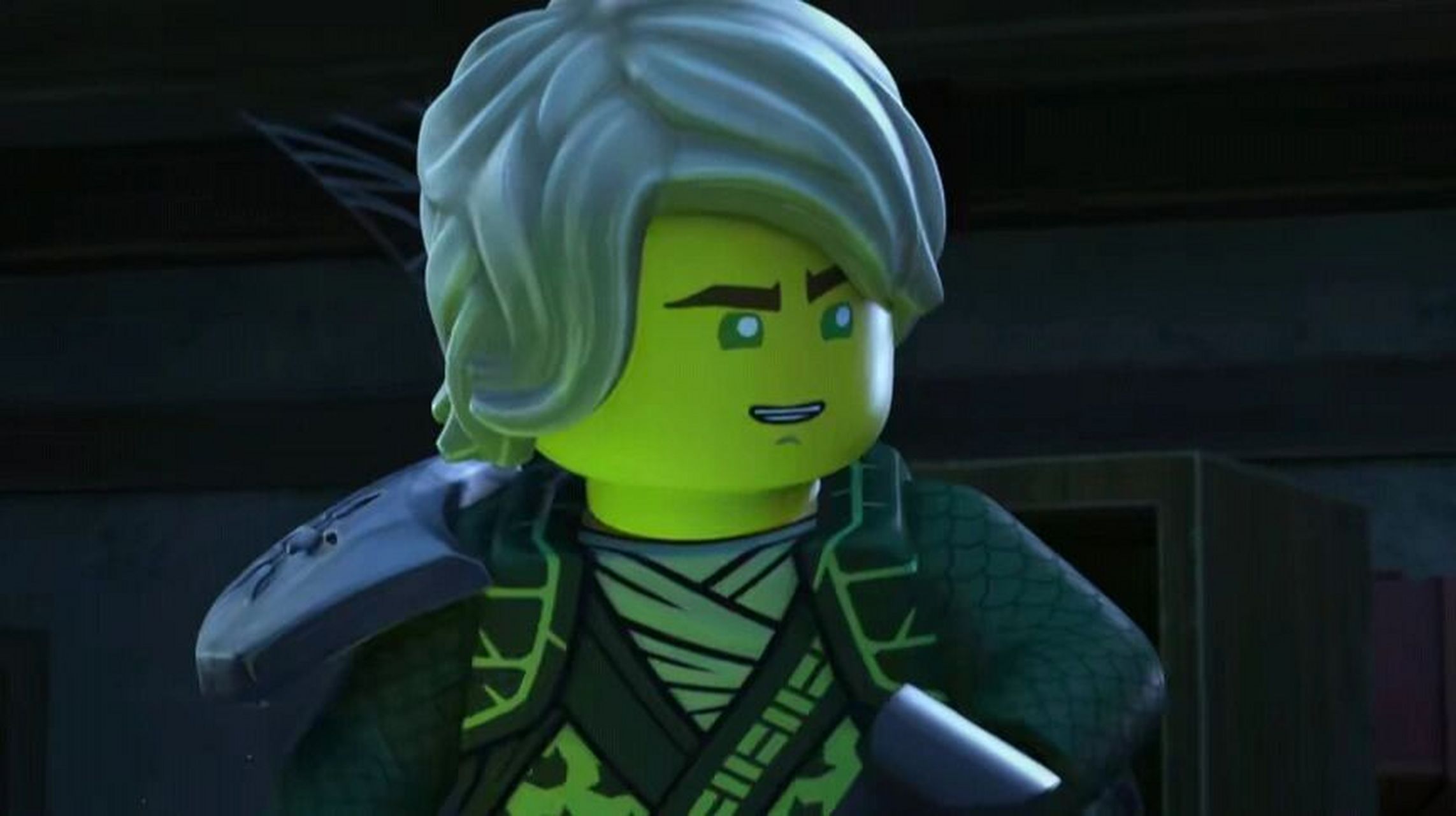 劳埃德老帅了  分享给大家几张图片吧,自己截下来的