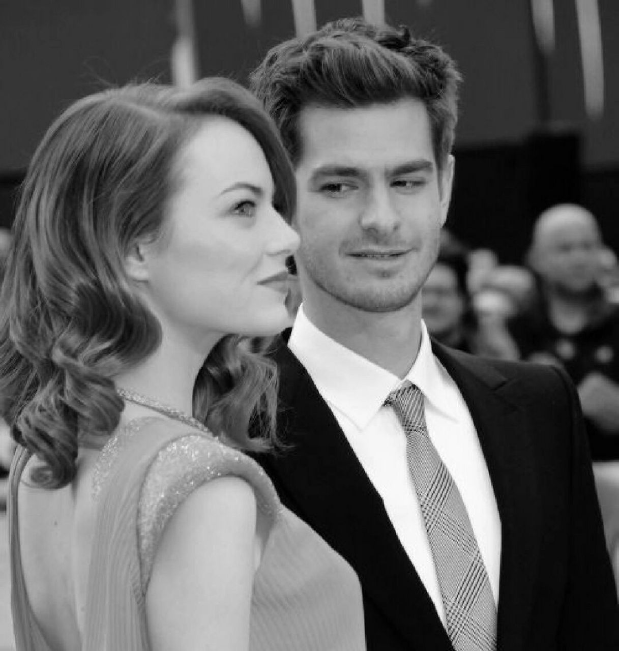 加菲石头姐 ～他眼里有她 她眼里也有他 看回加菲和石头姐在一起的