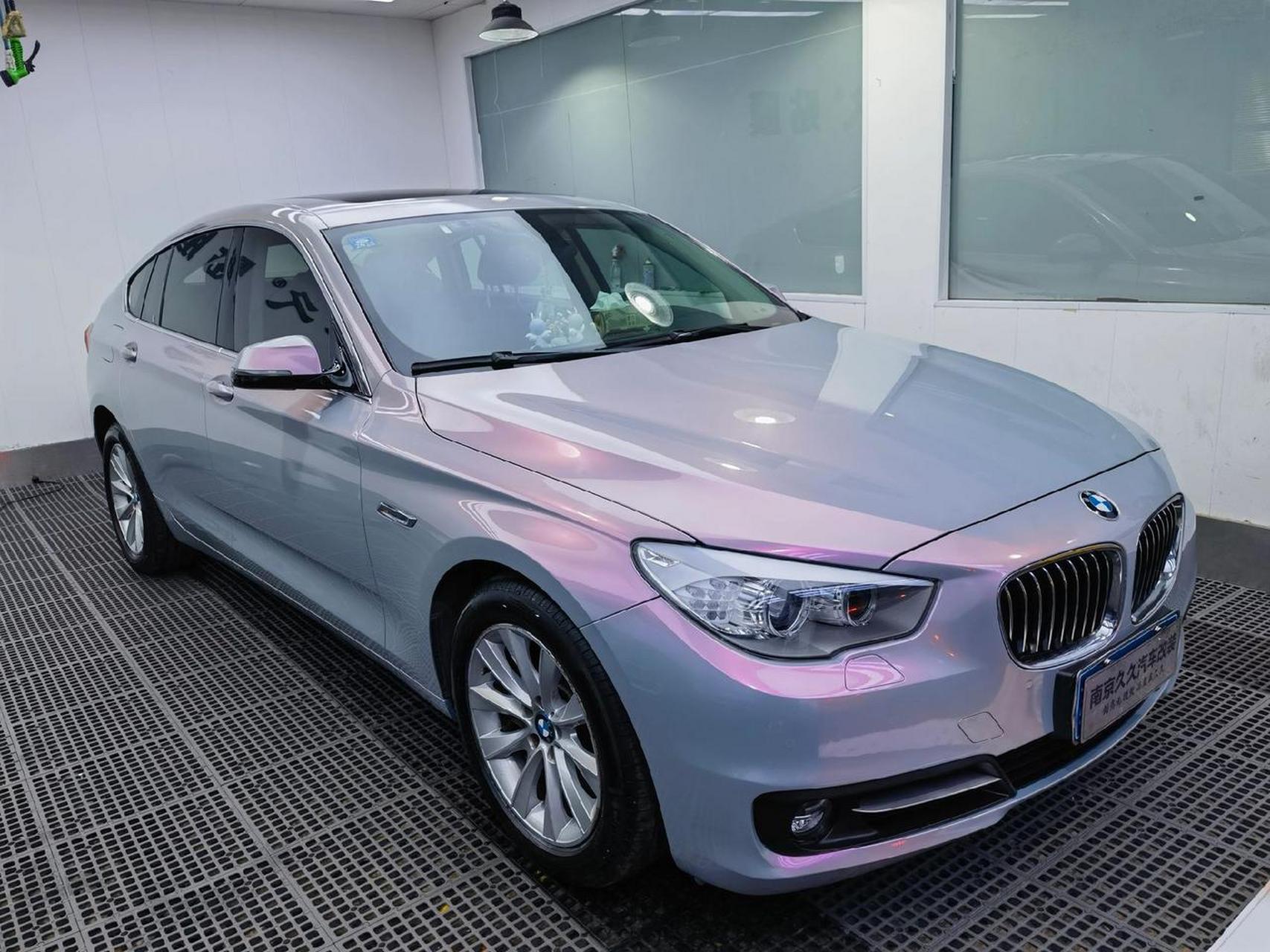 车身改色贴膜 宝马5系 改色膜案例分享 珊瑚火山灰 南京汽车贴膜