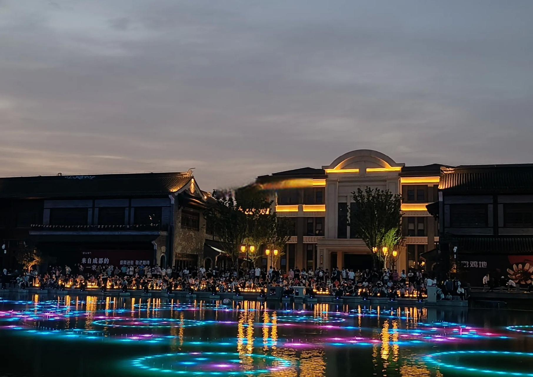 滨湖区文一塘溪津门水街,预计将会成为合肥乃至省内的网红打卡点.