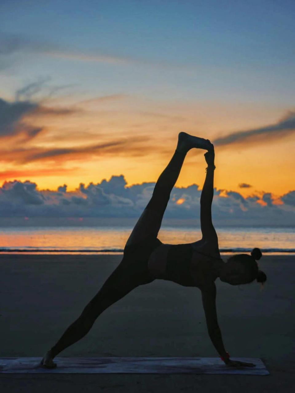 没错,作为一个有着5年教学经验的瑜伽老师,我想和大家分享:你练的瑜伽