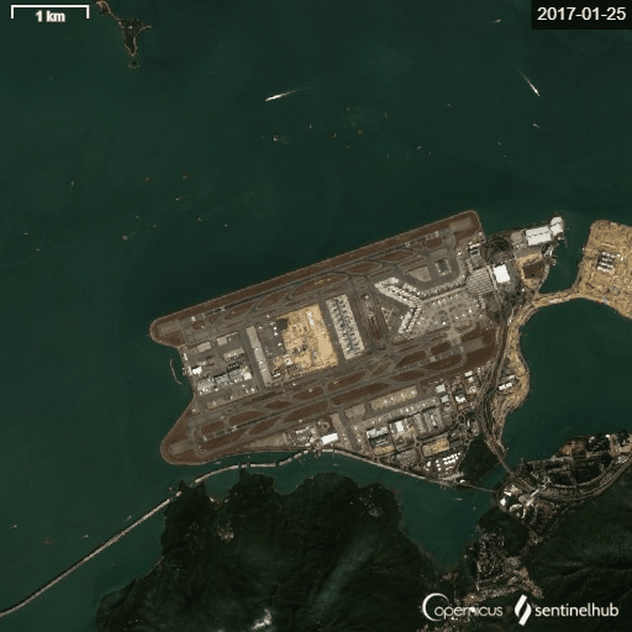 欧洲空间局哨兵2号观测卫星拍下香港赤鱲角机场建设延时卫星地图卫星
