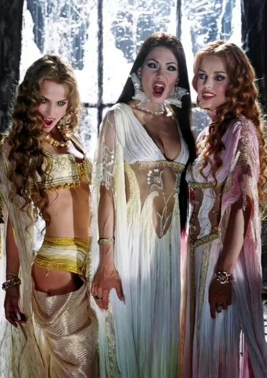 德古拉的三个新娘图片