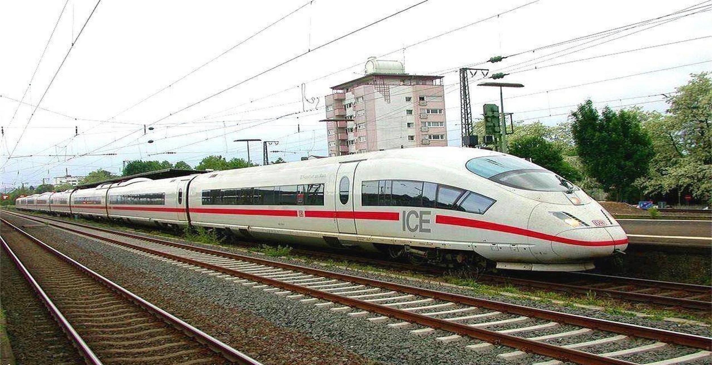 1,德国高速列车(ice)被称为德国铁路公司的旗舰高速列车,通达德国全国