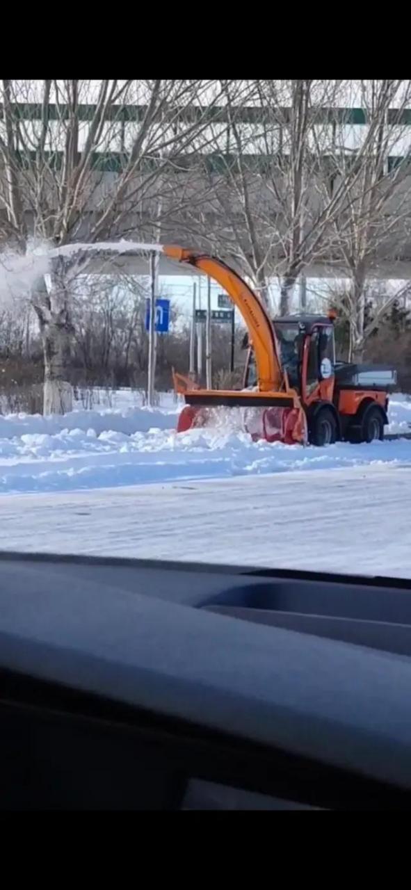 瀋陽頭條 今後採購除雪車,選擇哪一種啊?