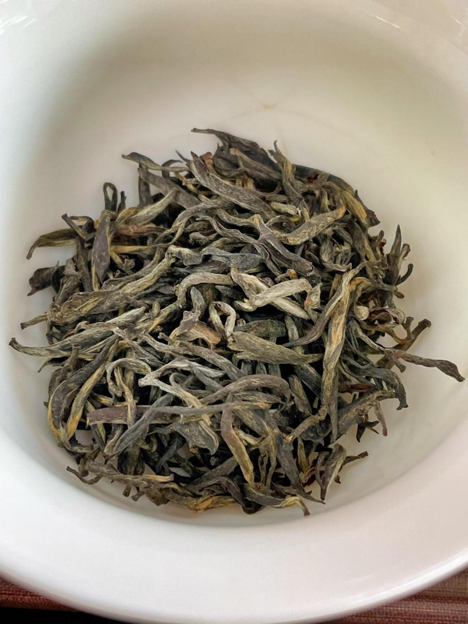 梅占金骏眉耐泡度 高,冲泡十多道后