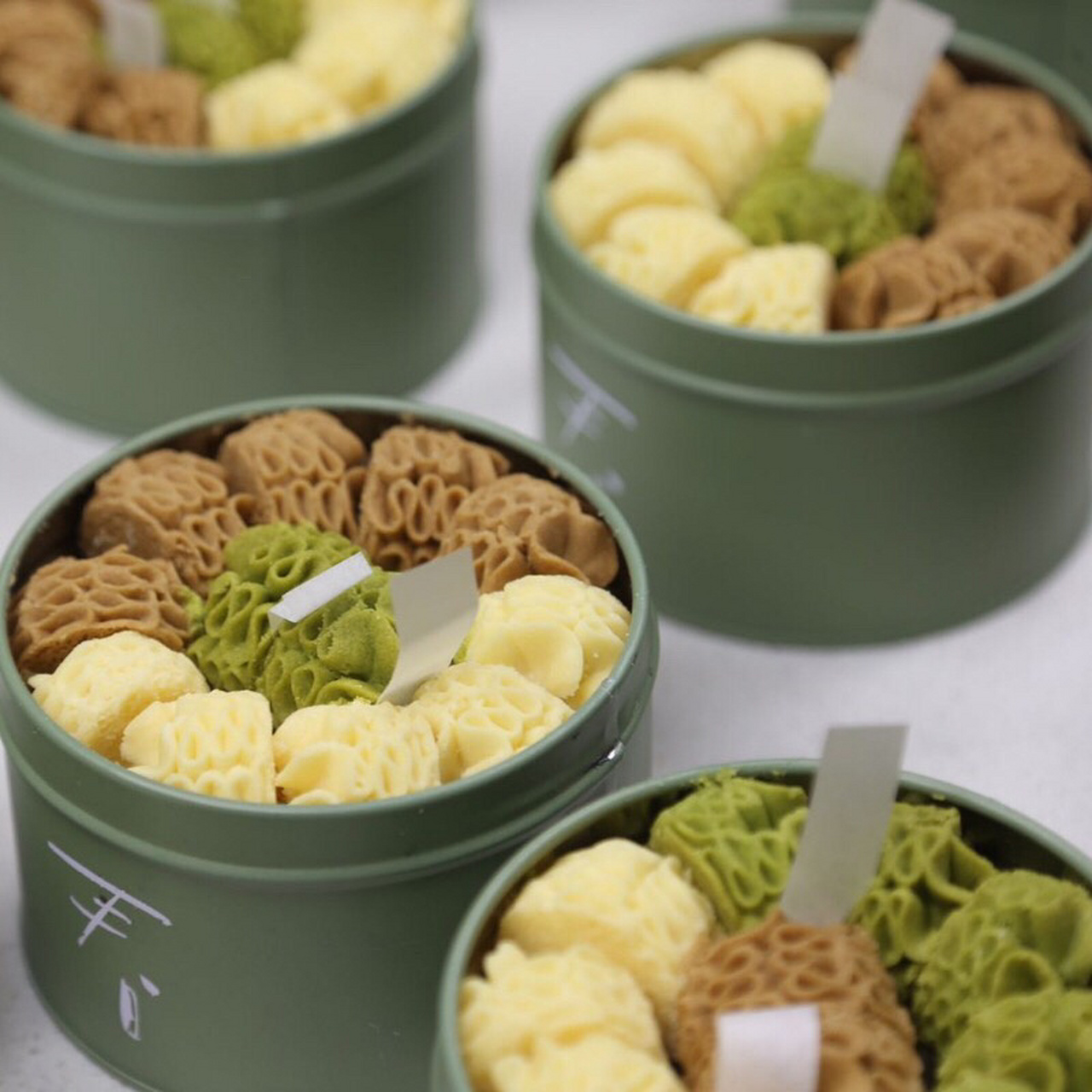 曲奇饼干#文案#伴手礼#珍妮曲奇 [照相机] 这款曲奇真是好吃到爆炸