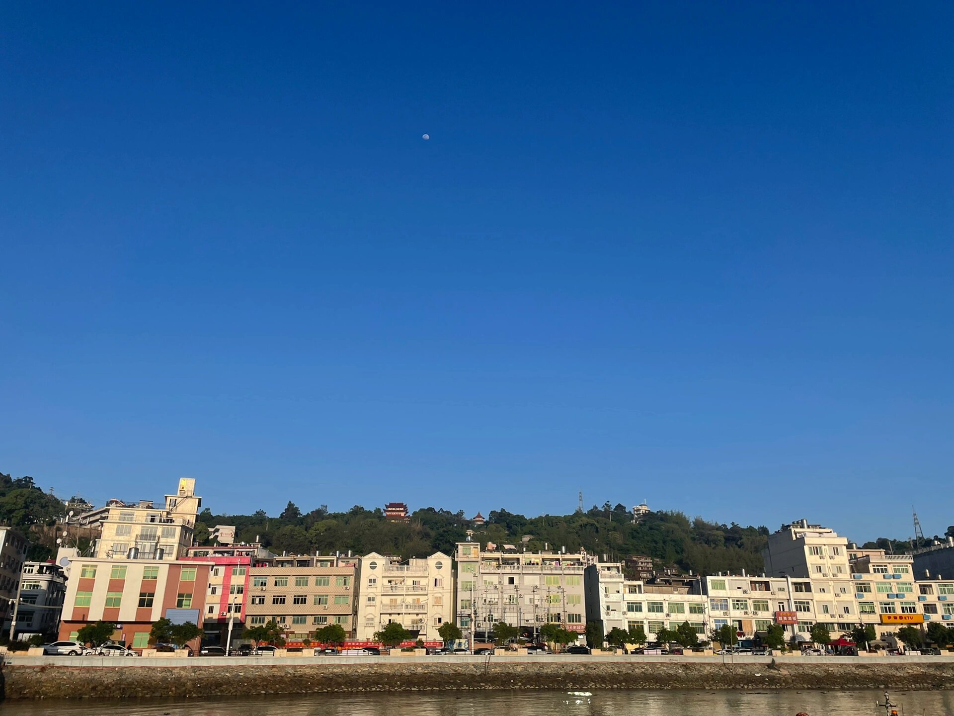 福鼎市沙埕镇小渔村也太美了吧 错过了温州百丈ji,不得已往这边赶,没