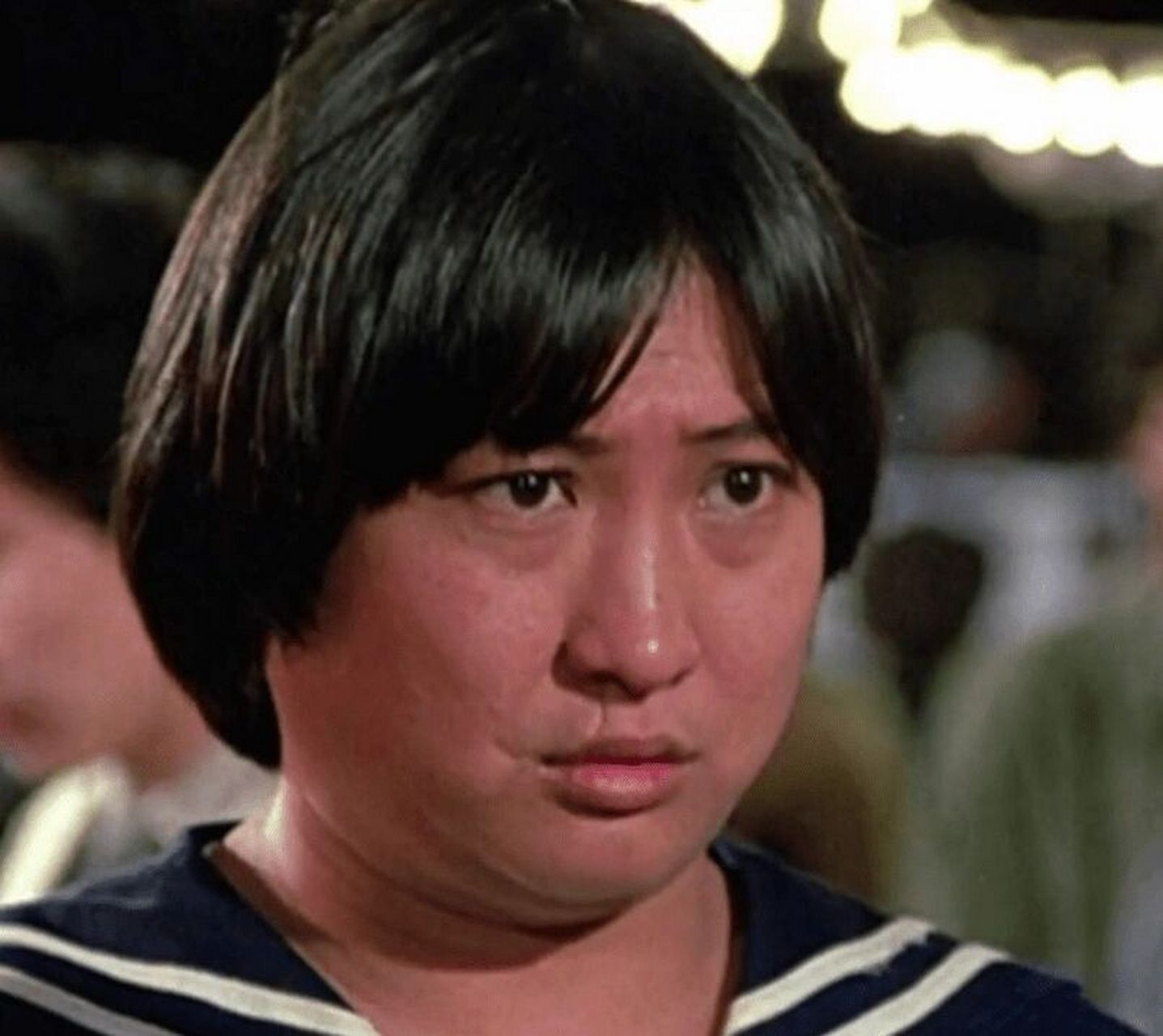 一刀切短发翻车,丑到想失联92 啊实在是太丑了010101 一时不