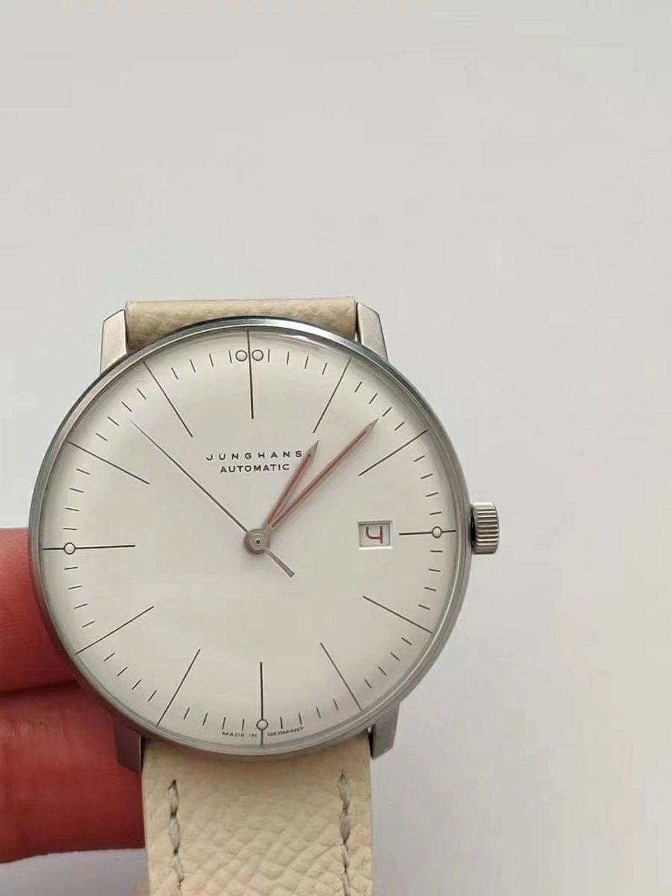 你必须知道的机械表和石英表的区别 机械表与石英表的比较 机械表的