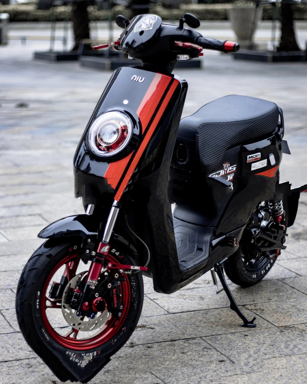 简单才是最纯粹的 小牛mqis 帮朋友的小牛拍几张照90