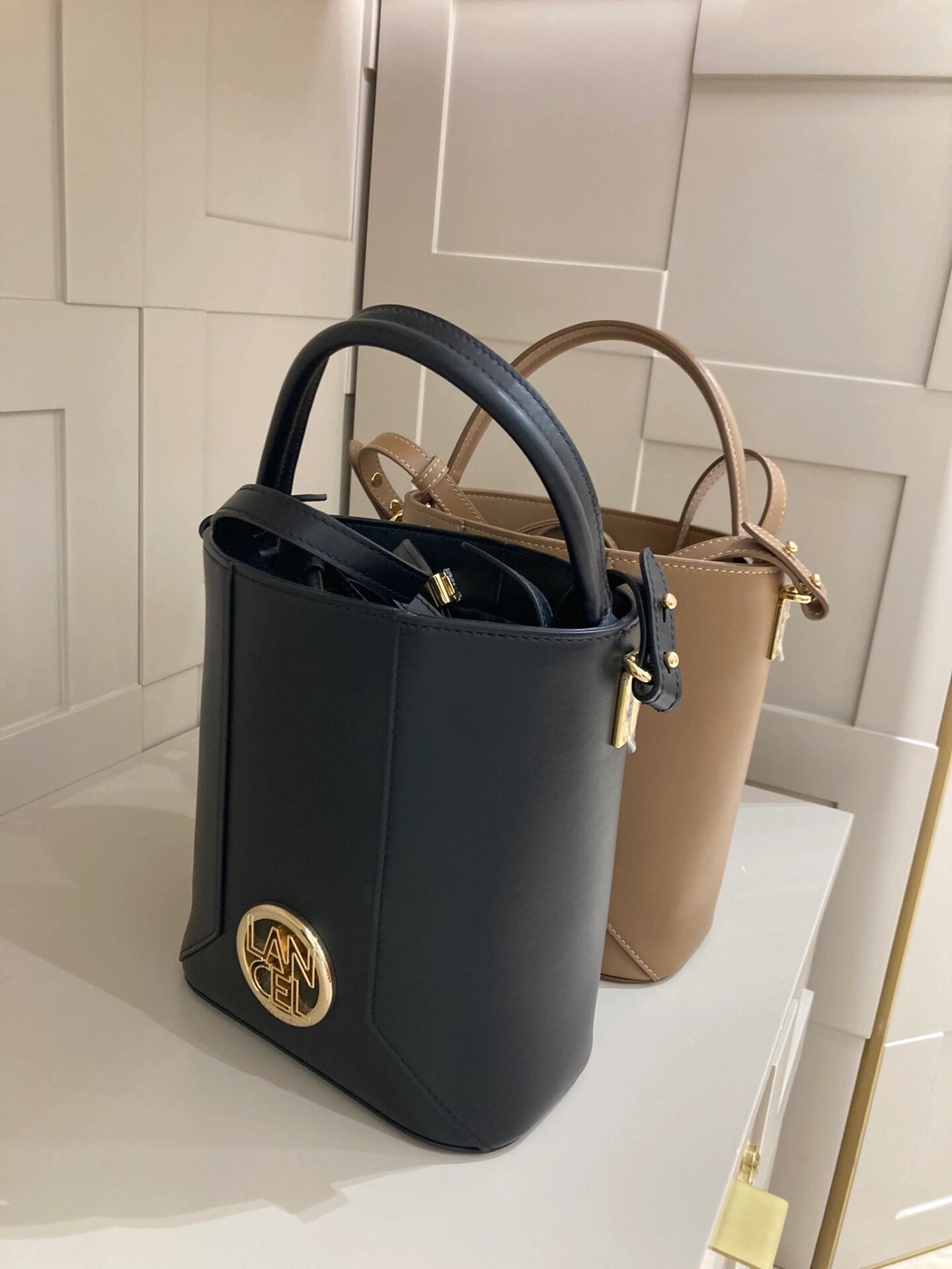 lancel(兰姿)新款新色 lancel(兰姿) 法国巴黎 1876年