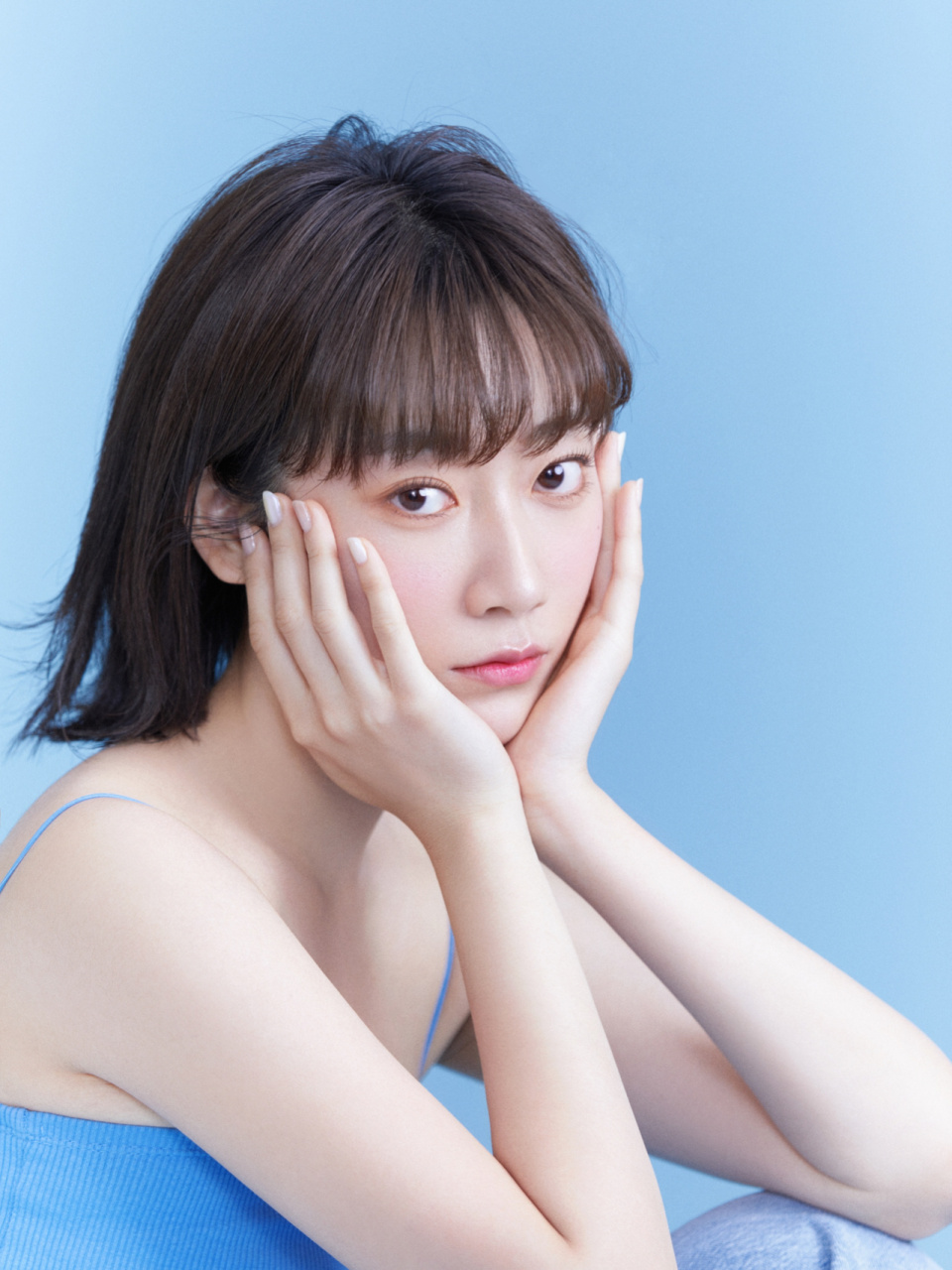 9399欢迎来到@喜阅摄影pony的写真分享 想拍&了解欢迎与我分享哦!