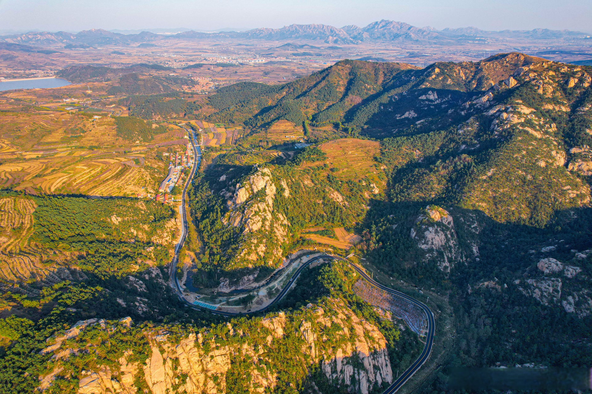 【#最美风景来看山东的路# 系列推介②烟台海阳民俗旅游路】在山东