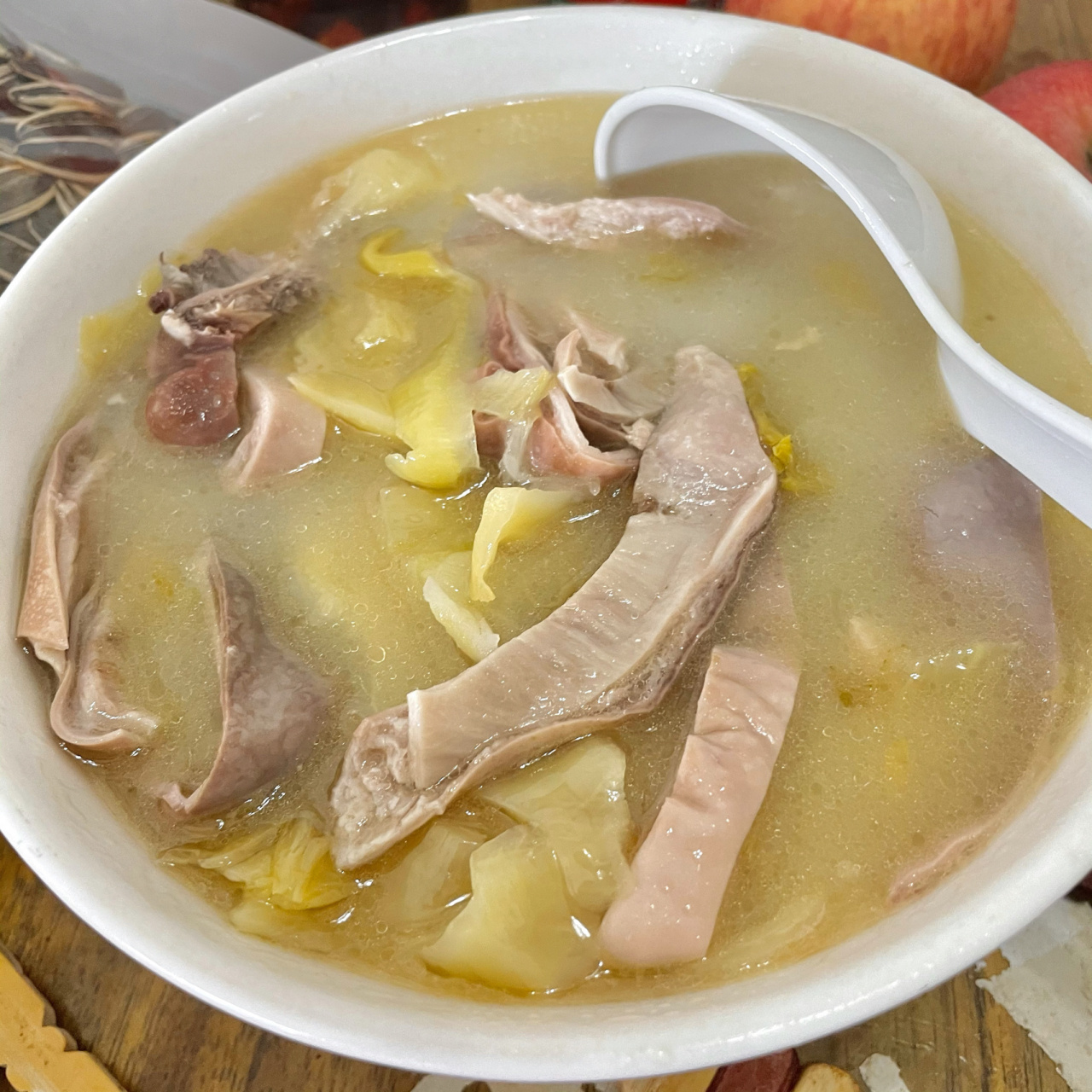 绝绝子的咸菜猪肚汤 60156015教大家一个快速处理干净猪肚的