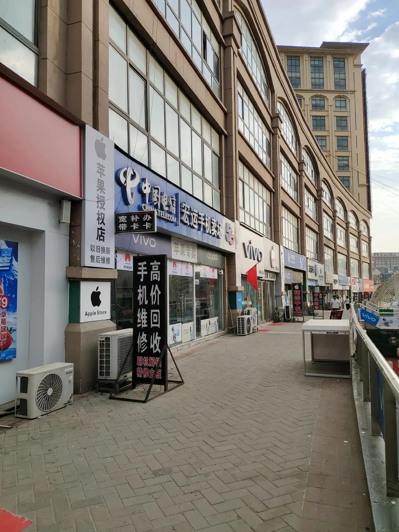 电脑配件：构建你的专属战斗堡垒