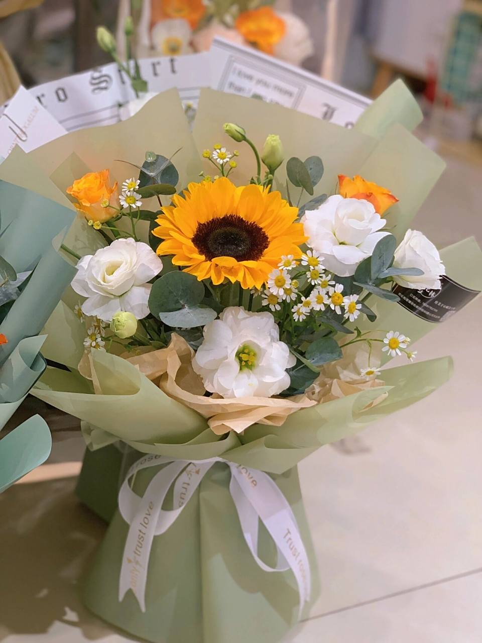 向日葵花束98/图片分享 小小的一束向日葵花束97 带给人温暖的小