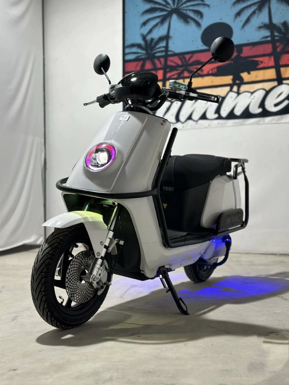 哈玲n1promax3899包邮 帅哥配靓车,哈铃n1 pro max高级配置国标电动车