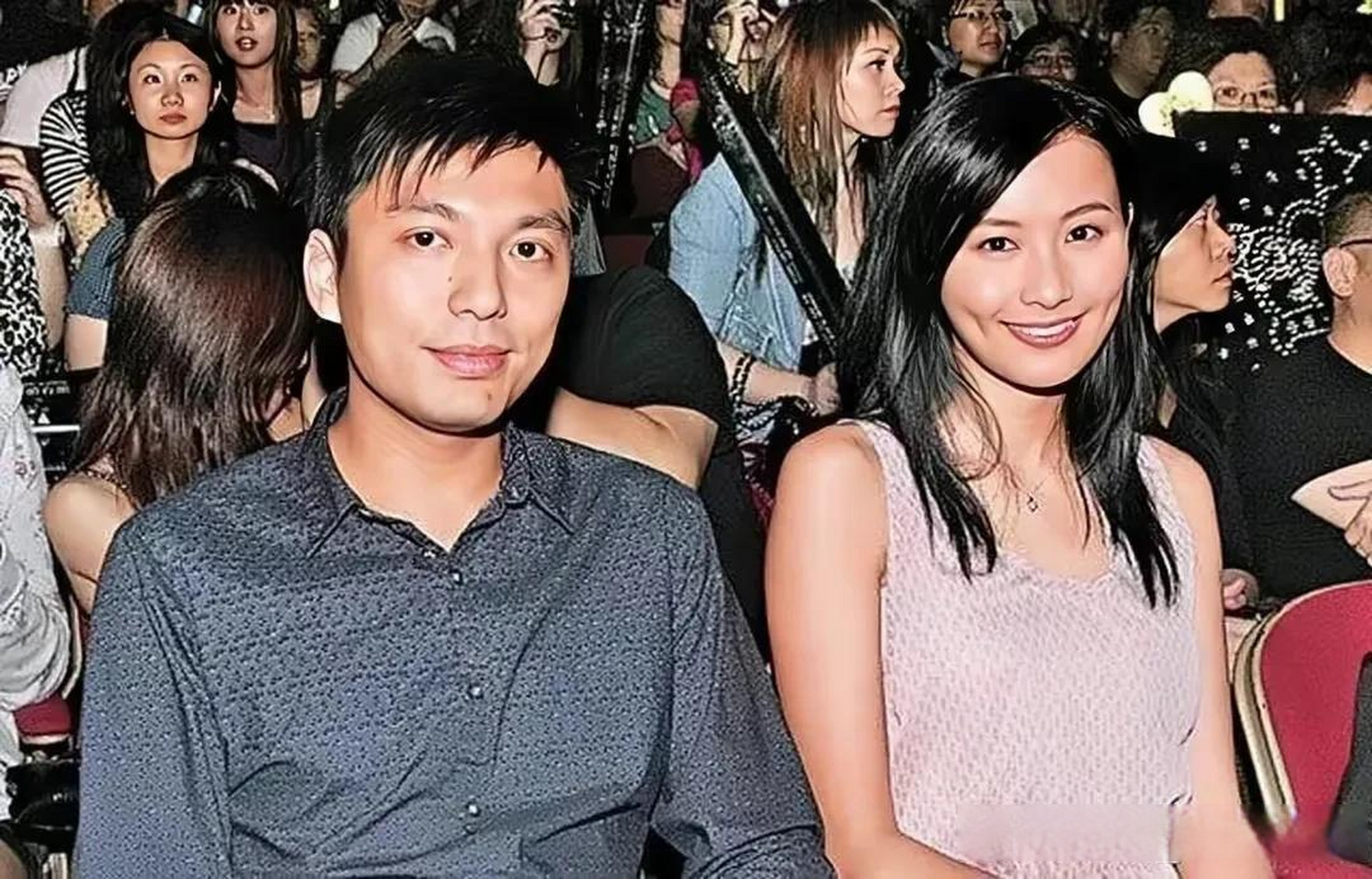 前tvb艺人陈法拉的富豪前夫薛世恒宣布二婚得子,喜上眉梢.