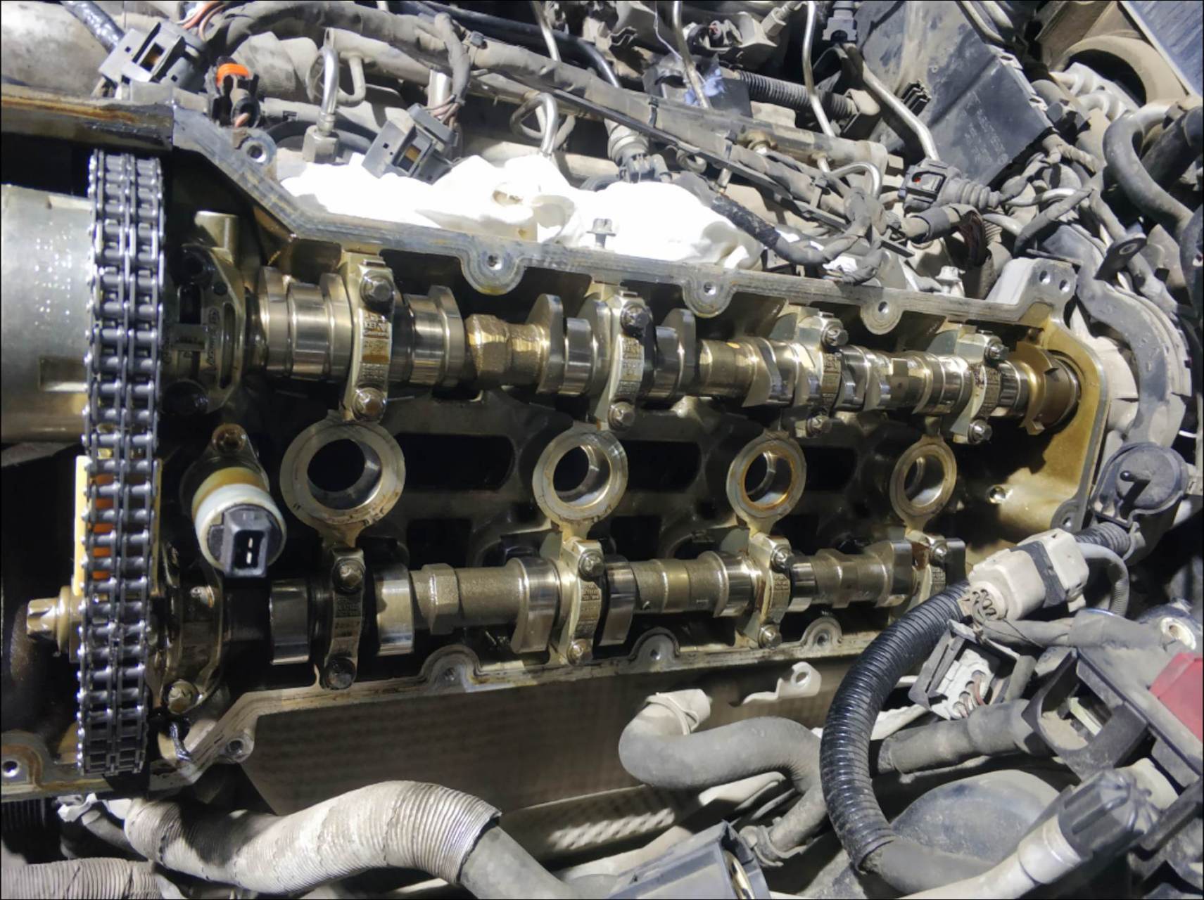 保时捷帕拉梅拉4.8更换正时套装,帕拉梅拉更换正时套装,解决故障灯亮