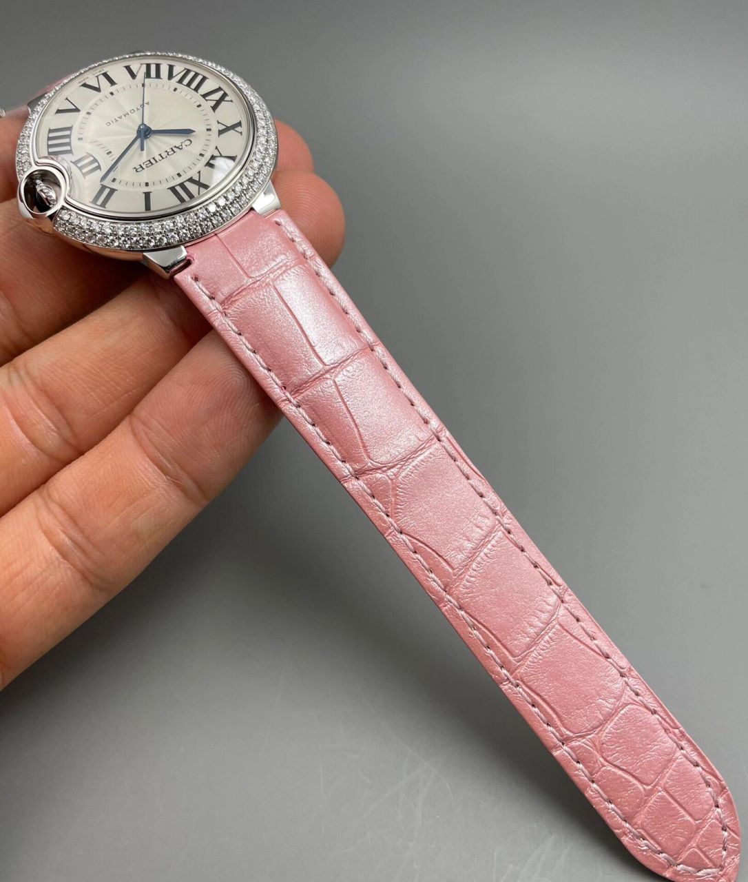 cartier卡地亚蓝气球系列女士腕表 卡地亚蓝气球系列女装腕表:we