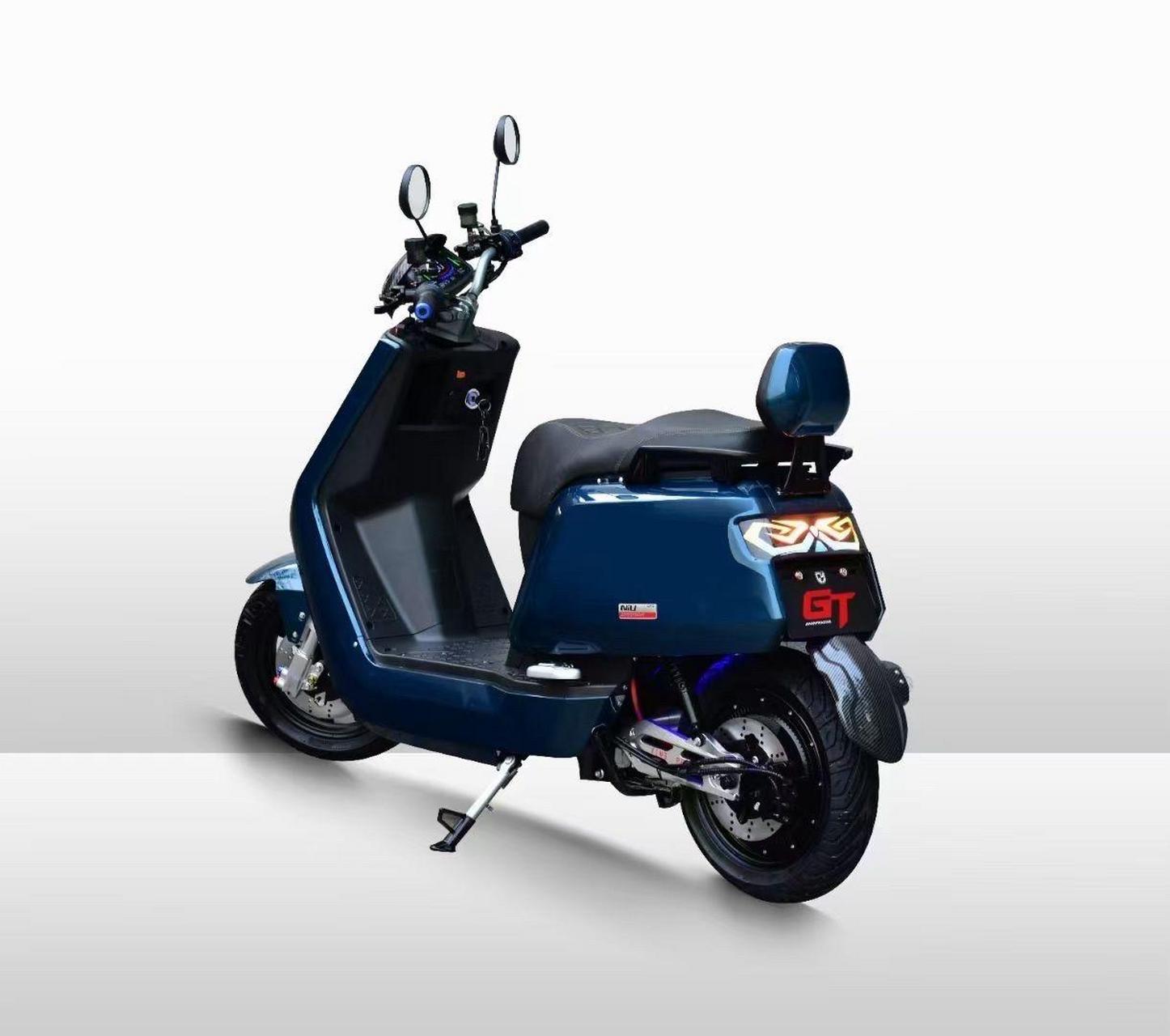 n1s gt基本配置电机:豫玛12寸 /30h 2500 电机控制器:蓝德72  80gts