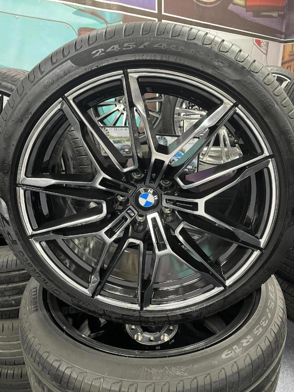 宝马m3m4正品前19后20轮毂轮胎拆车.