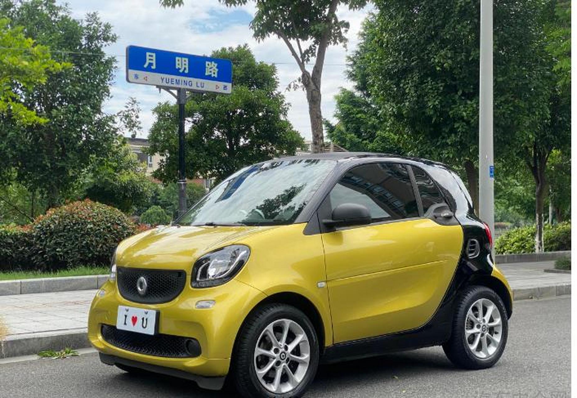 奔驰smartfortwo灵动版