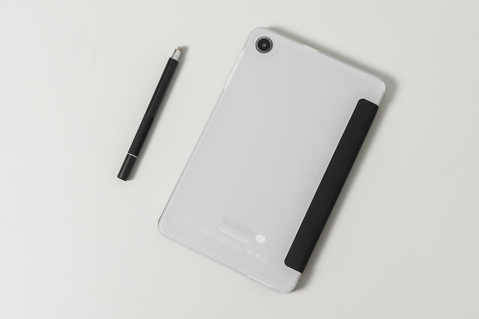 酷比魔方iplay025002mini的核心竞争力,便是预装基于安卓13系统