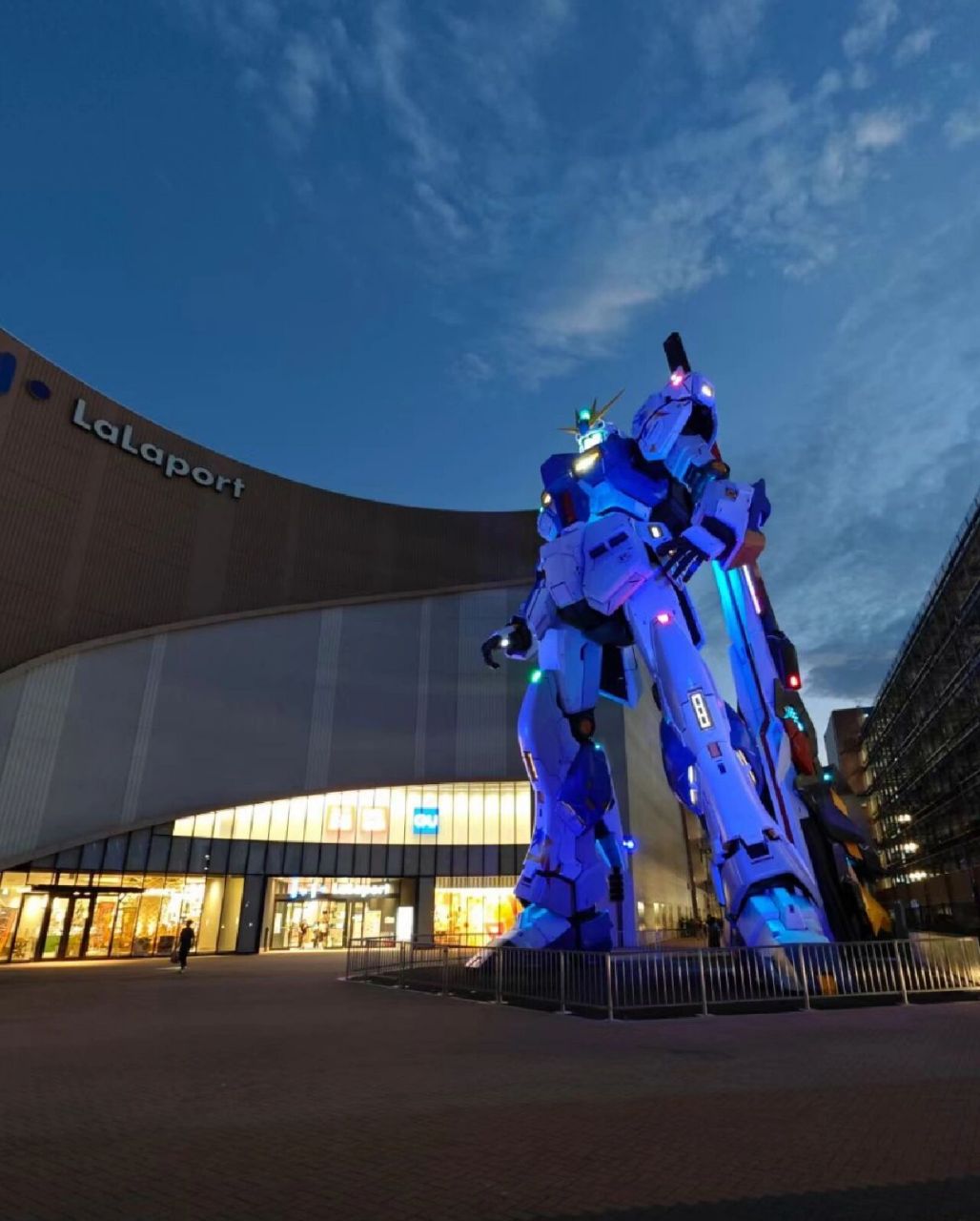 购买指南 | 福冈lalaport高达基地限定款90 听说是新时代の福冈特产