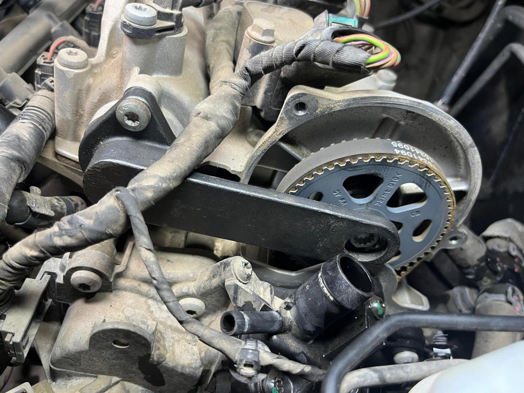 15年大众捷达1.6(ea211正时皮带安装)