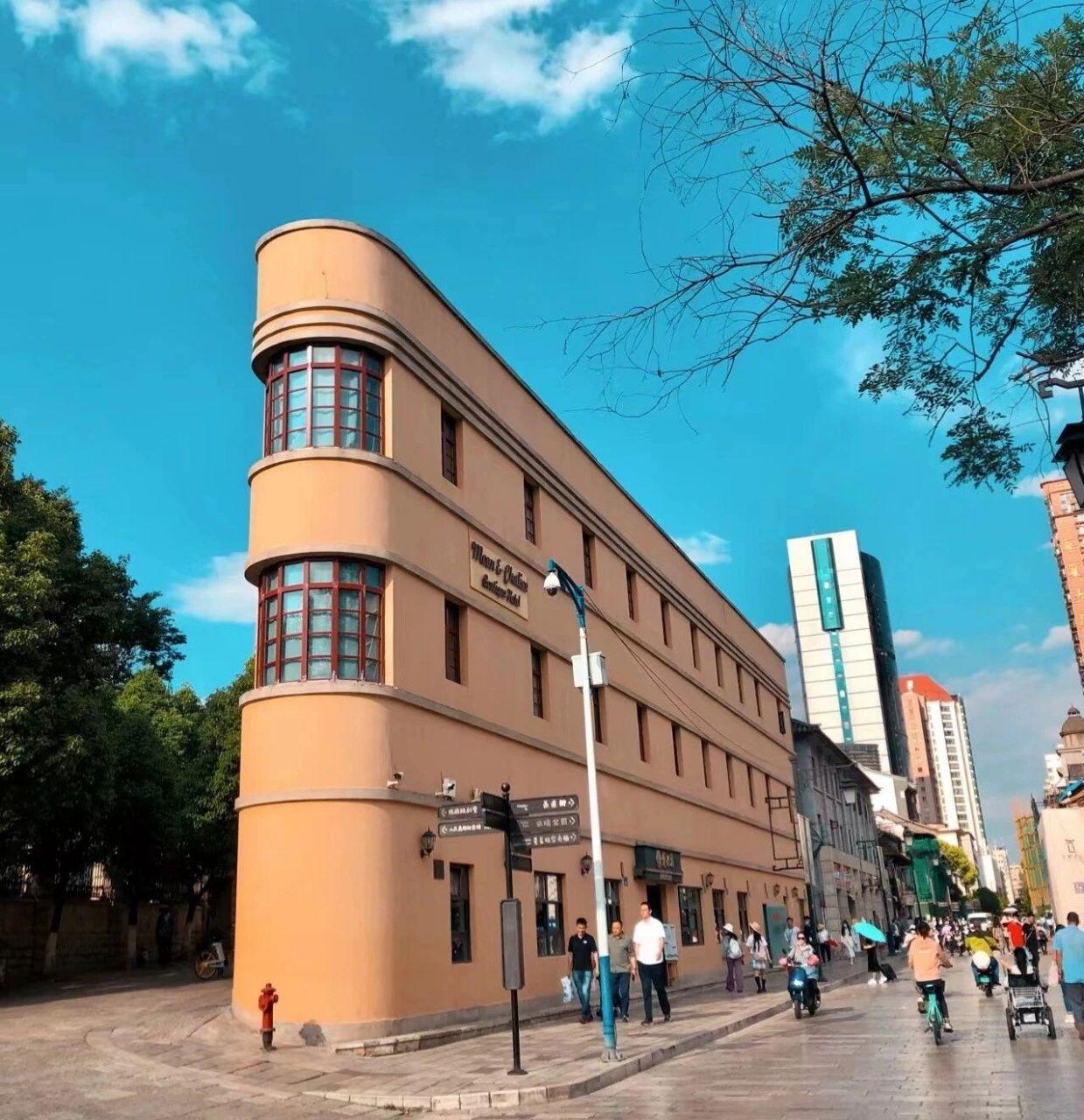 昆明必打卡五个免费景点 金马碧鸡坊 昆明地标性建筑,古老的建筑群坊