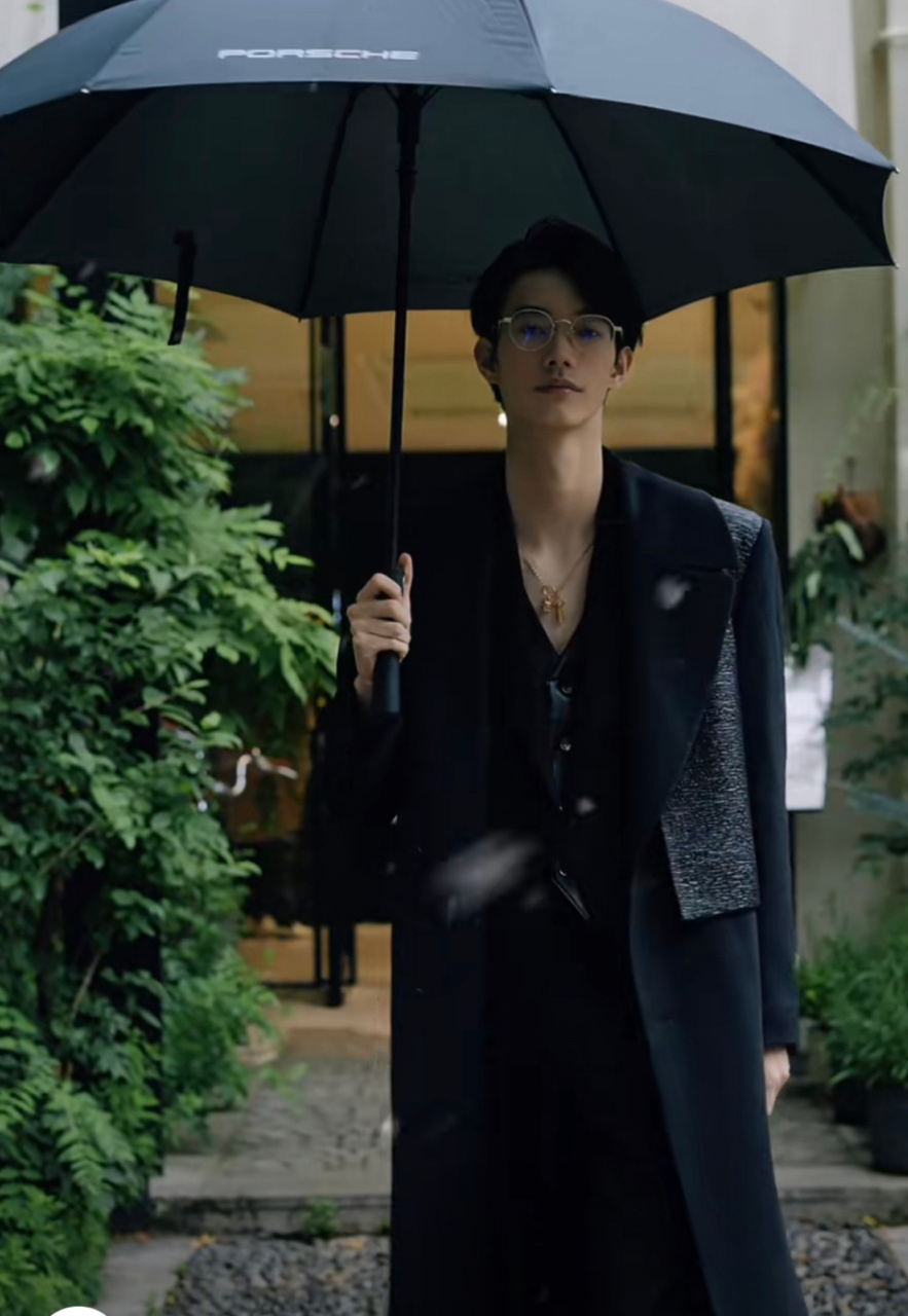 傲寒杂志超级帅!#群主吃瓜