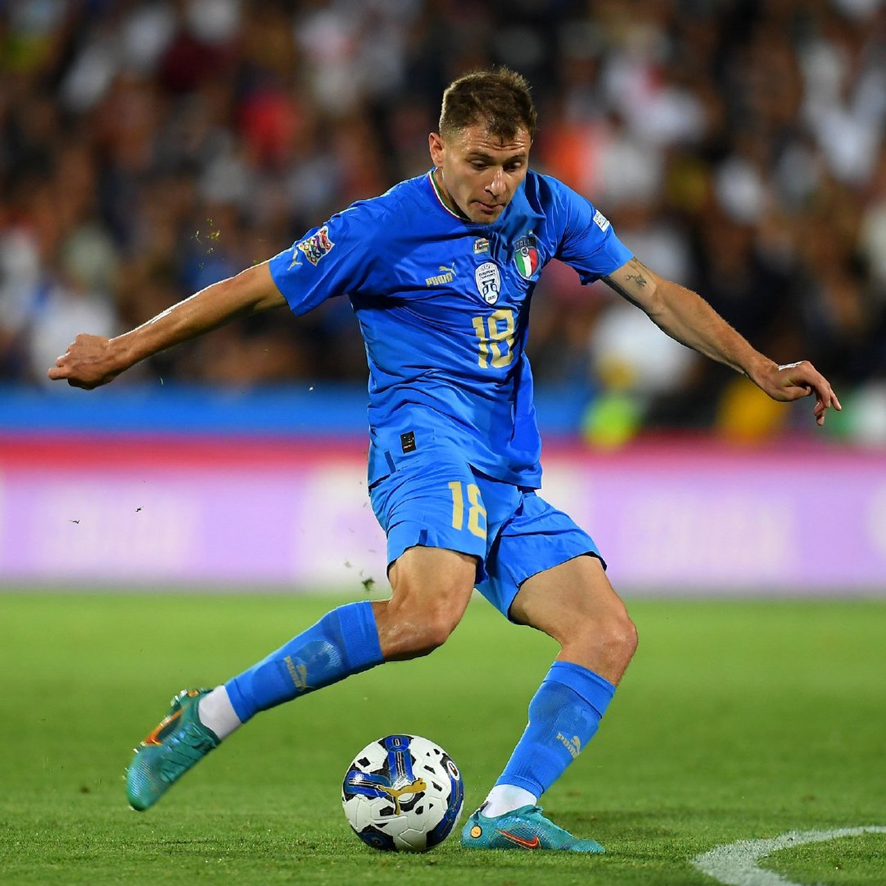 巴雷拉抽射破门,佩莱格里尼扩大比分,詹卢卡-曼奇尼自摆乌龙.