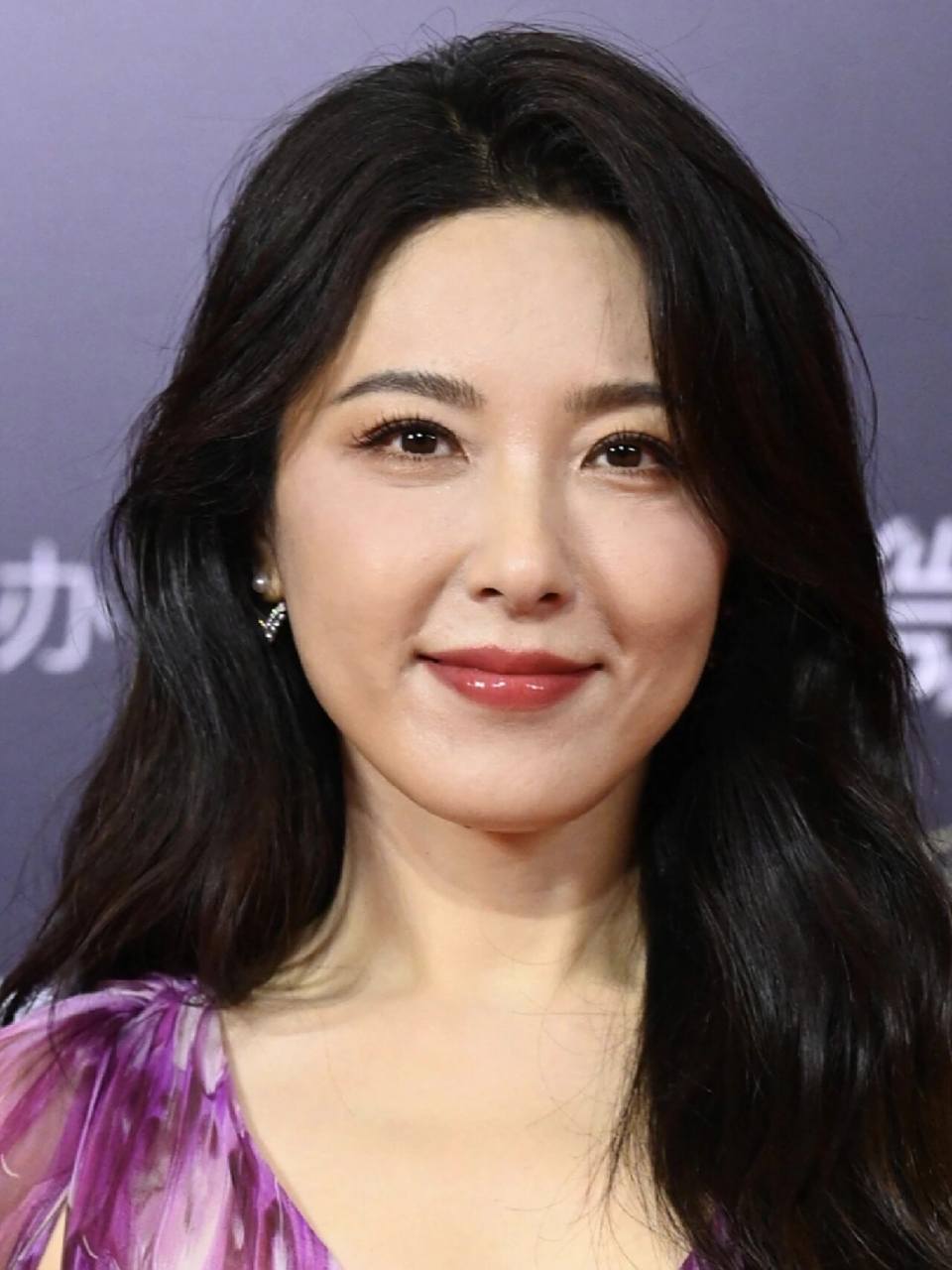 刘敏涛(1976),曾黎(1976),殷桃(1979),张萌(1981),郁可唯(1983)