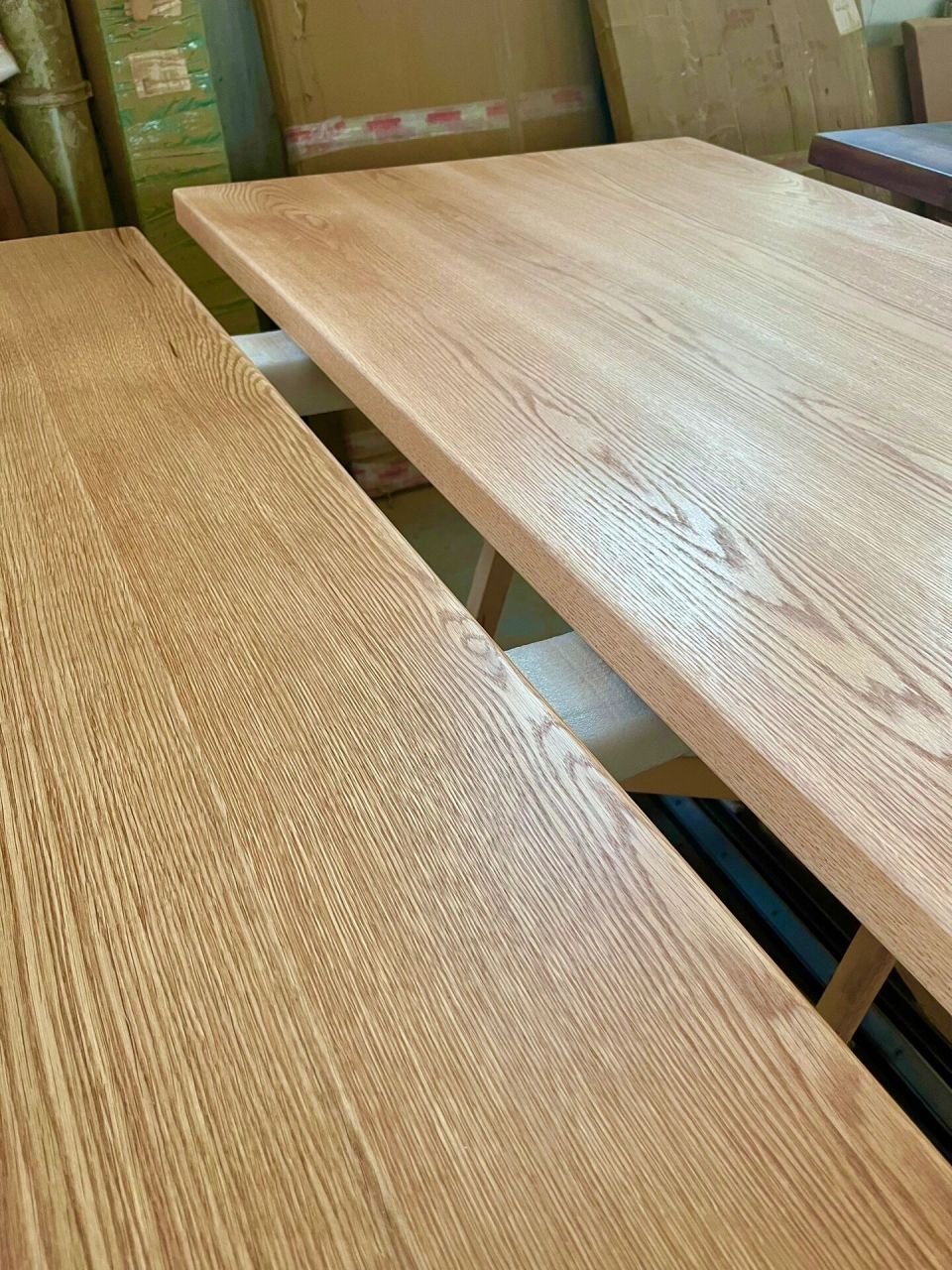 不论是配铁艺腿,亚克力腿,升降腿, 还是加工实木整桌都93 红白橡木