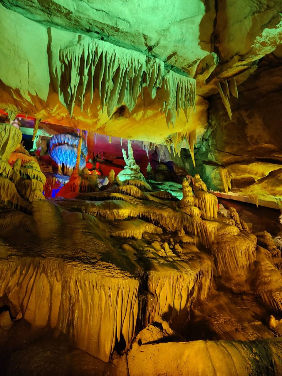 带你打卡溶洞漂流——中华洞天 98这里是位于绵阳江油市的中华洞天
