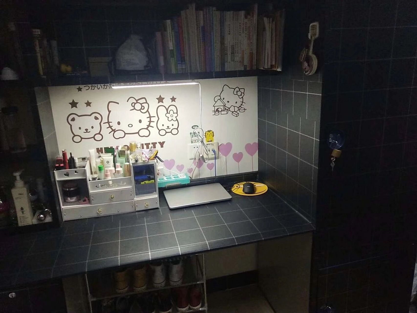 海口经济学院宿舍 这是老学姐的床位我是四人间的 准备报的学弟学妹们