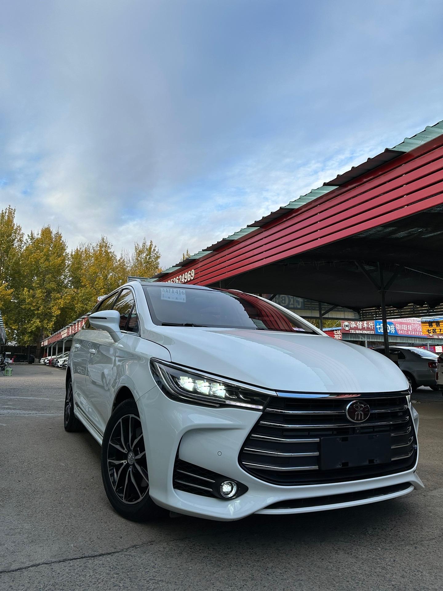 2018年比亚迪宋max 6座旗舰版 mpv 双侧电动 通风 加热 座椅 360影像