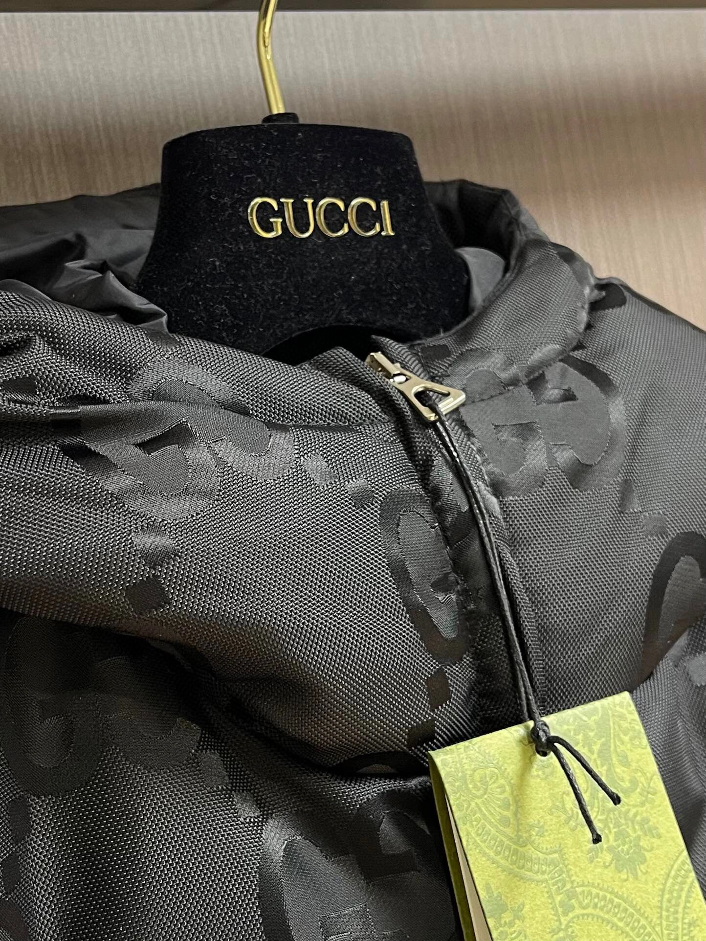 gucci新款羽绒服图片