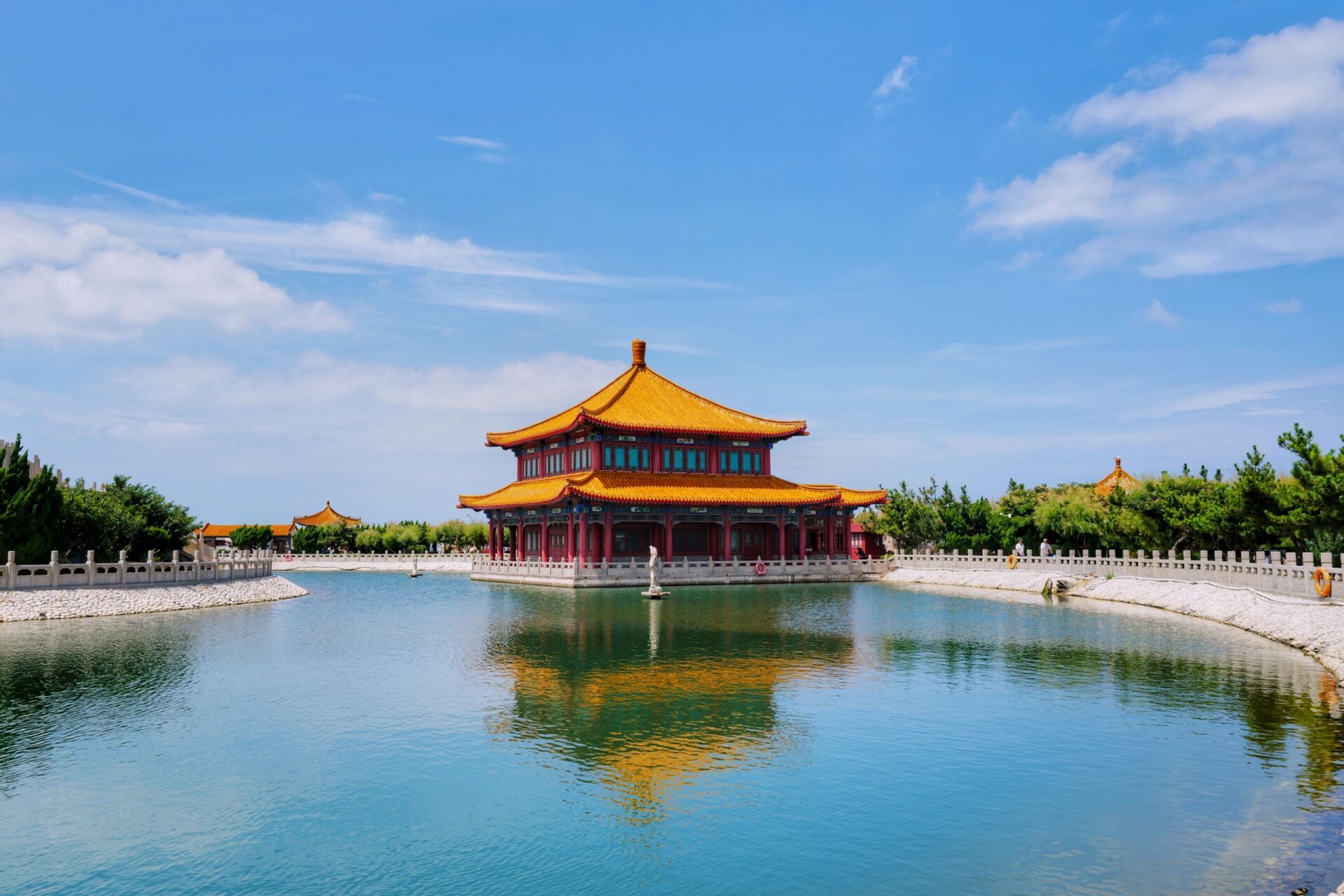 烟台蓬莱 | 天上仙境 人间蓬莱 海水清澈透蓝 沙滩海岸线十分广阔 登