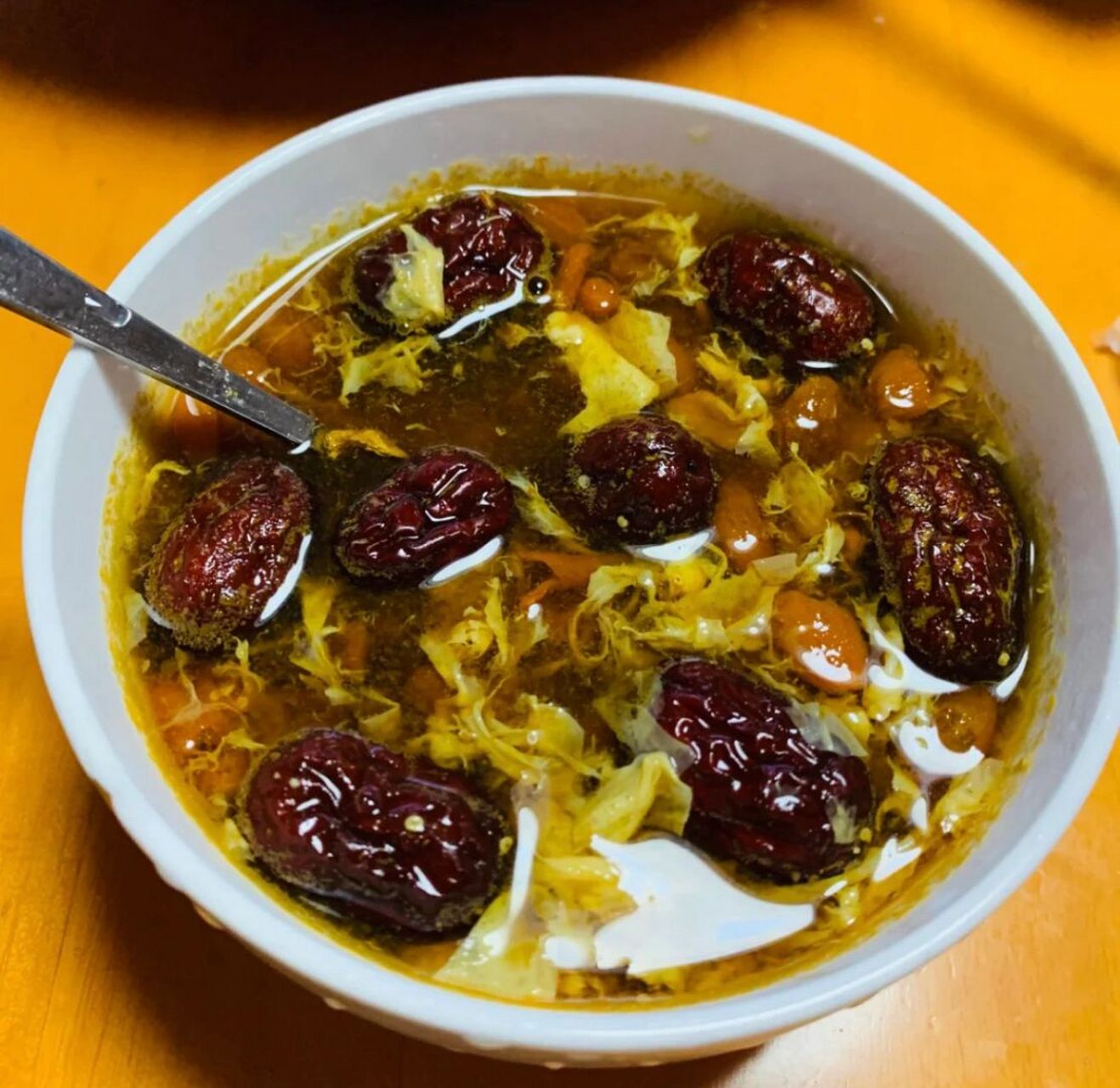 鸡蛋红枣枸杞生姜红糖水,补血活血 [赞同][赞同]食材95 鸡蛋两颗