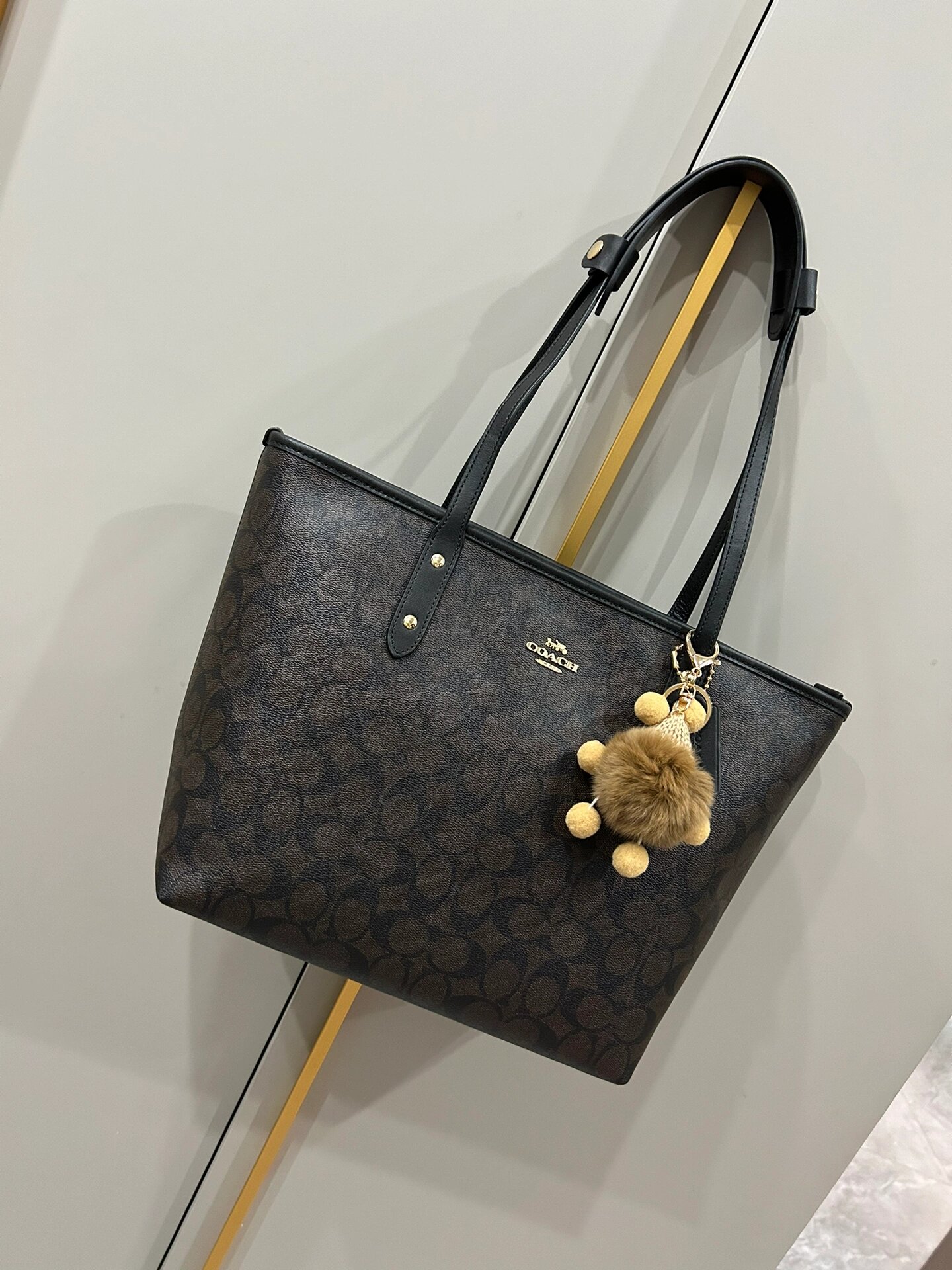 蔻驰托特city30拉链款