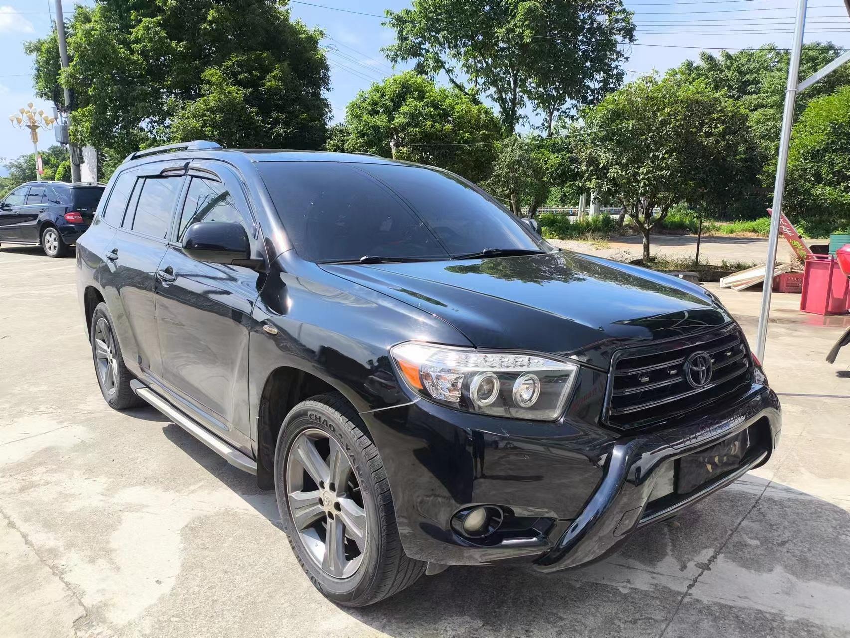 08年丰田汉兰达3.