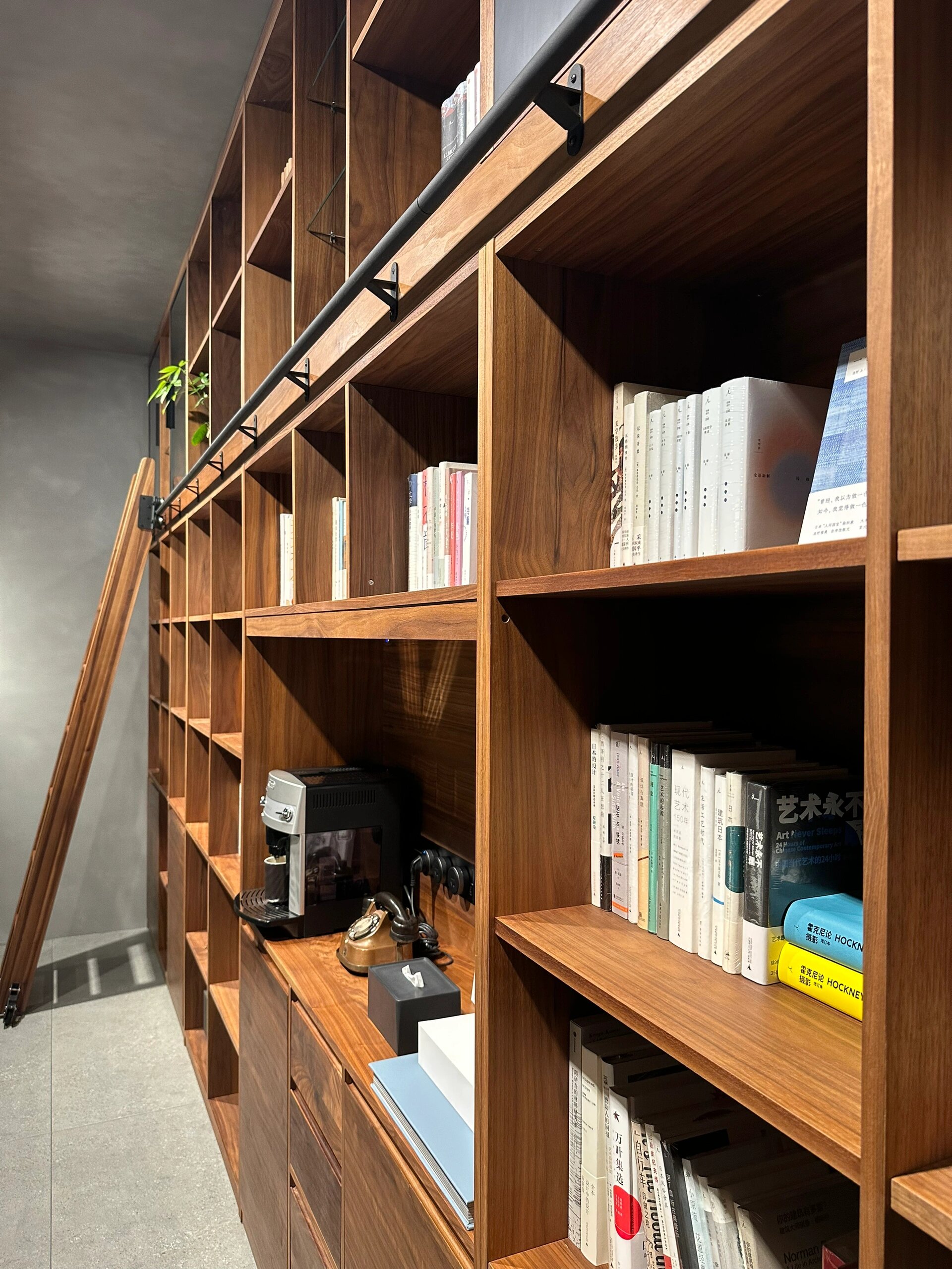 图书馆式客厅设计,学霸养成98996995036995 对于当下有